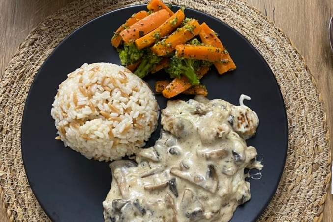 Kremalı Mantarlı Tavuk